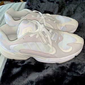 Men’s Adidas Yung white and cream